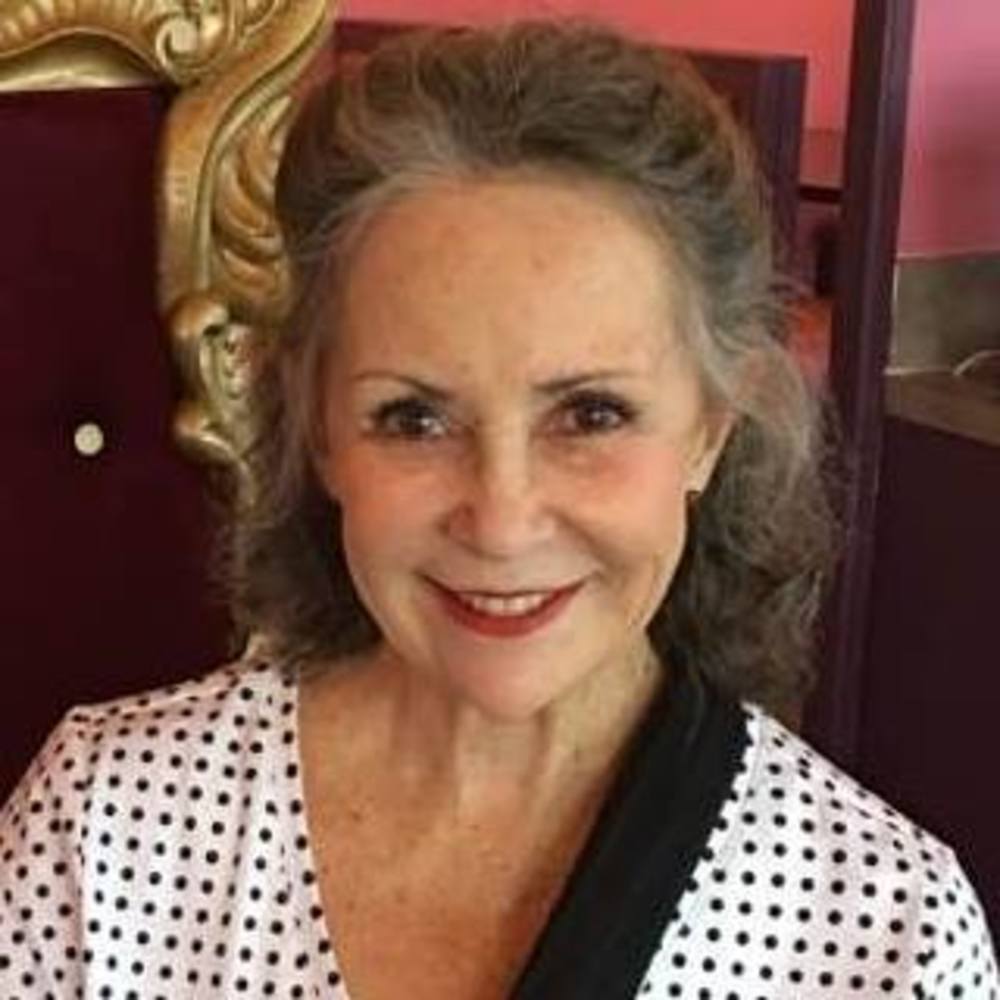Meet your Posher, Carol